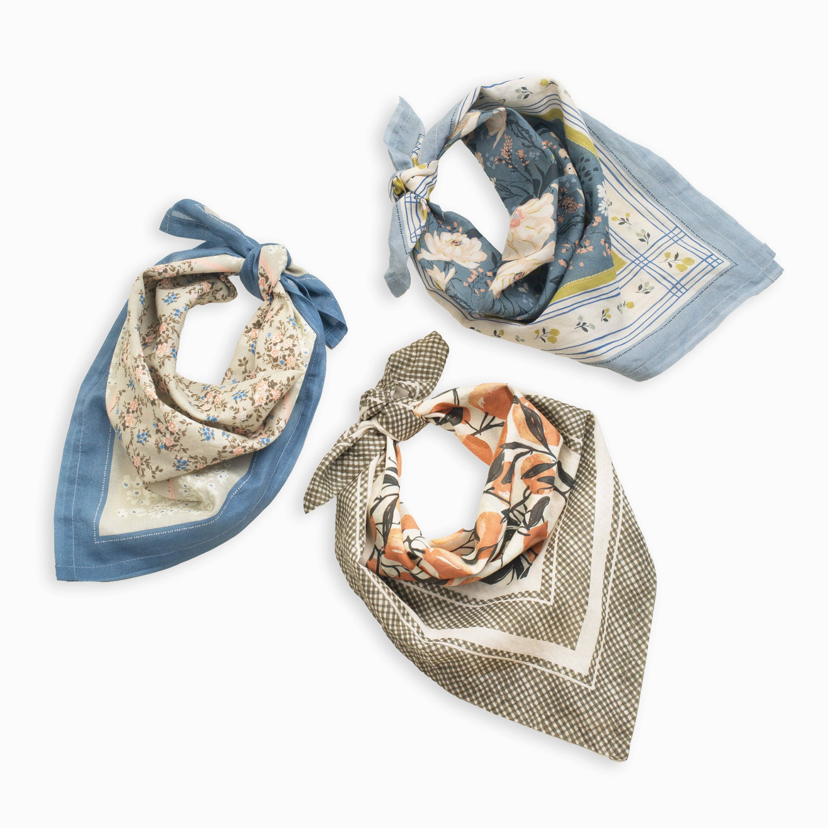 Flutterby Bandana | Afternoon Sonnet - Green Ditsy Floral