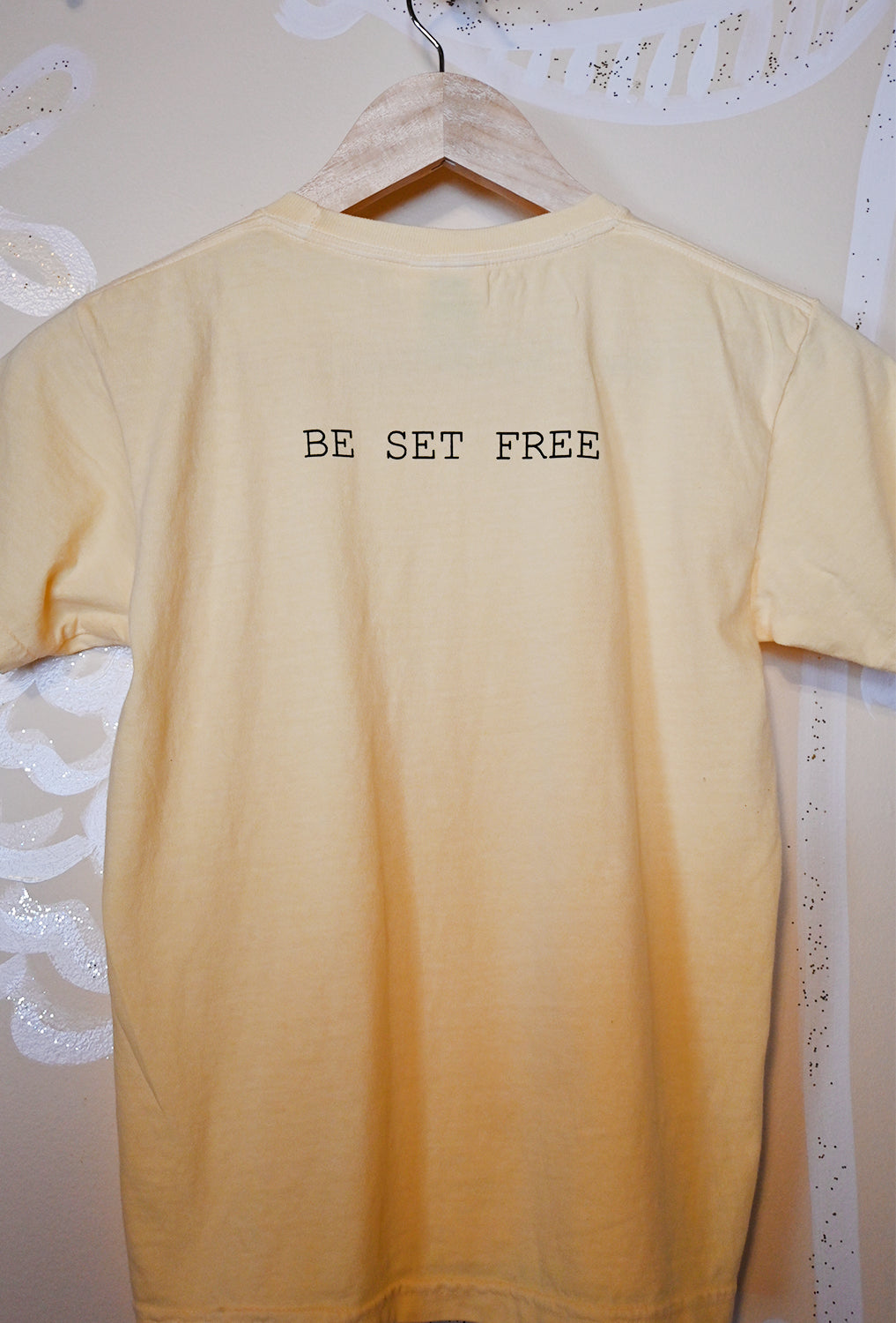 CC YOUTH Be Set Free T-shirt